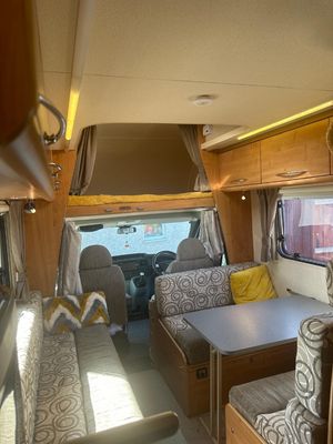2010 Auto-Trail Tribute T 620 — photo 38 of 58