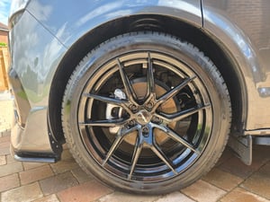 2024 Volkswagen Transporter T6.1 — photo 10 of 23