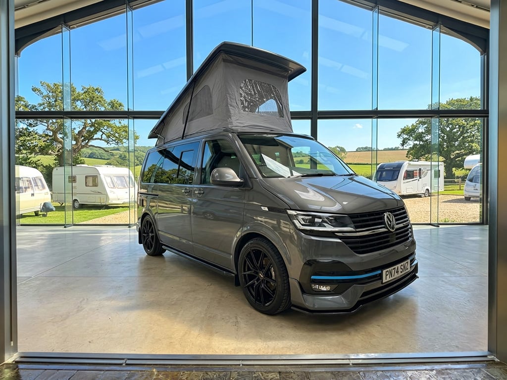 2024 Volkswagen Transporter T6.1 - Image 1