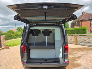 2024 Volkswagen Transporter T6.1 — photo 15 of 23