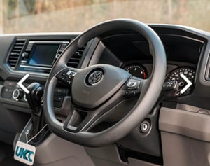 2023 Volkswagen Crafter — photo 2 of 10