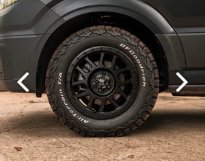 2023 Volkswagen Crafter — photo 6 of 10
