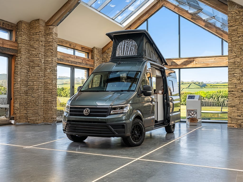 2023 Volkswagen Crafter - Image 1