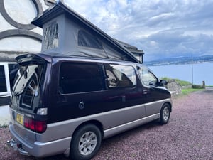 1997 Toyota Granvia — photo 3 of 10
