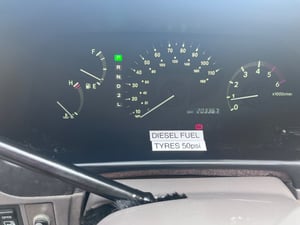 1997 Toyota Granvia — photo 4 of 10