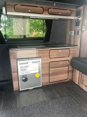 2014 VW Transporter T28 Startline TDI — photo 8 of 15