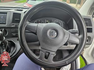 2014 VW Transporter T28 Startline TDI — photo 12 of 15