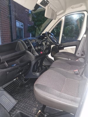 2018 Peugeot Boxer — photo 14 of 16