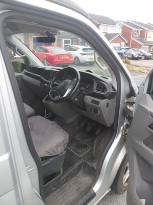 2020 Volkswagen T6.1 Campervan — photo 13 of 18
