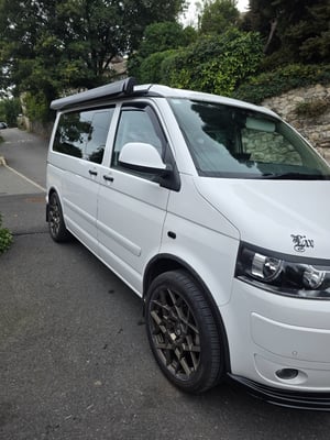 2013 Volkswagen California Campervan — photo 32 of 44
