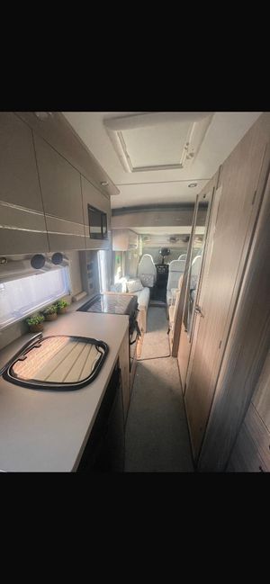 2023 Elddis Chatsworth 196 — photo 9 of 32
