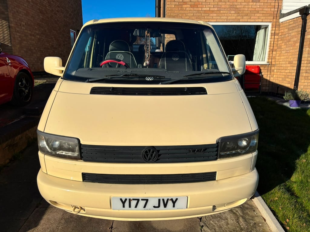 2001 Volkswagen Transporter T4 1200 TDI SWB - Image 1