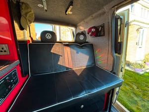2001 Volkswagen Transporter T4 1200 TDI SWB — photo 7 of 10