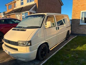 2001 Volkswagen Transporter T4 1200 TDI SWB — photo 2 of 10