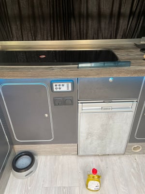 2008 Ford Transit — photo 8 of 15