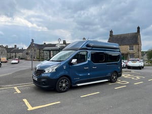 2018 Renault Trafic Camper Conversion — photo 2 of 50