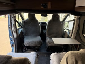 2018 Renault Trafic Camper Conversion — photo 29 of 50