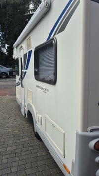 2012 Bailey Approach SE 740 - Video