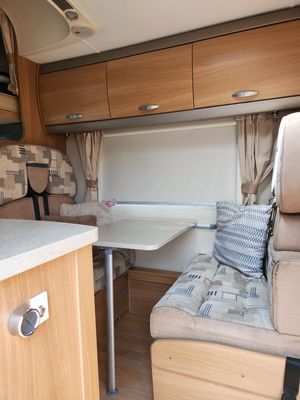 2008 Swift Sundance 630 L — photo 7 of 11