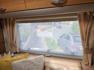 2008 Swift Sundance 630 L — photo 9 of 11