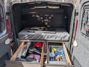 2017 Vauxhall Vivaro — photo 11 of 18