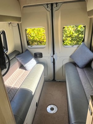 2021 Auto-Trail Adventure 65 — photo 8 of 19
