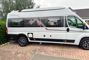2021 Auto-Trail Adventure 65 — photo 14 of 19