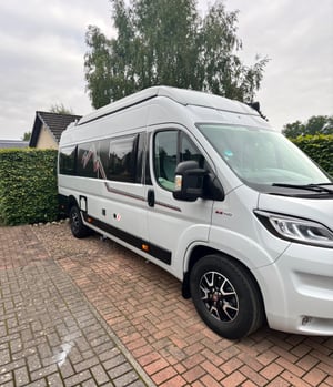 2021 Auto-Trail Adventure 65 — photo 15 of 19