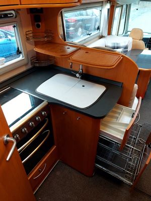 Frankia 680SD 2007 — photo 16 of 32