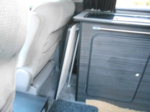 2004 Toyota Alphard V — photo 23 of 26
