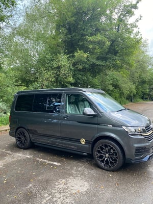 2022 Volkswagen T28 — photo 7 of 9