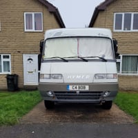 2001 Hymer B584 - Image 2
