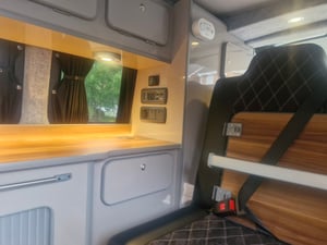 2020 Volkswagen Camper King — photo 18 of 21