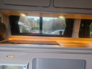 2020 Volkswagen Camper King — photo 19 of 21