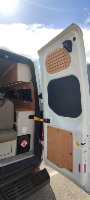 2020 Ford Transit Custom — photo 25 of 30