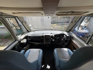 2015 Burstner Viseo i700 — photo 3 of 11