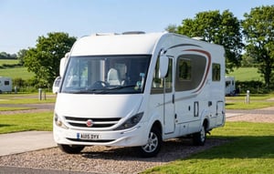 2015 Burstner Viseo i700 — photo 1 of 11