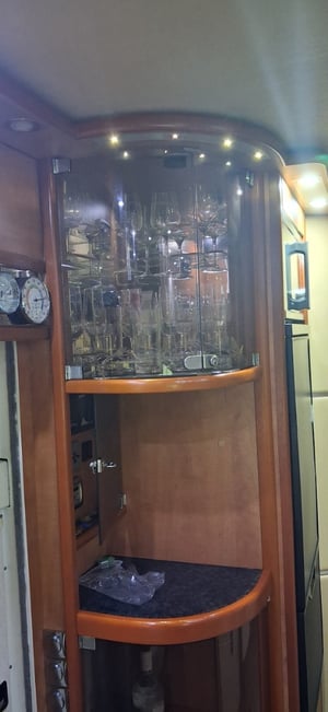 2008 Carthago M-Liner — photo 8 of 24