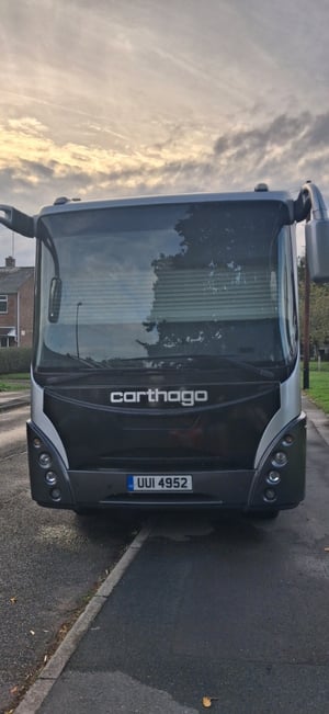 2008 Carthago M-Liner — photo 10 of 24