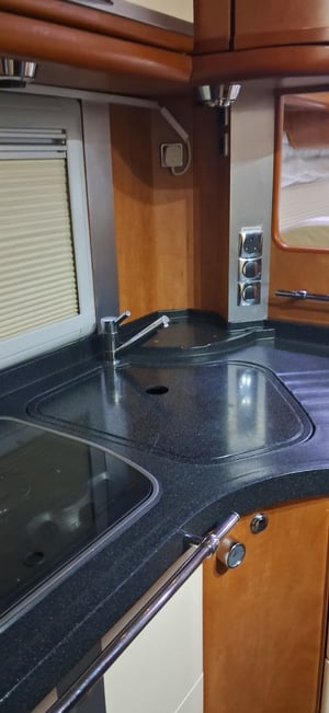 2008 Carthago M-Liner — photo 19 of 24