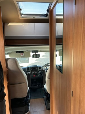 2018 Autotrail tribute T625Gt — photo 5 of 11