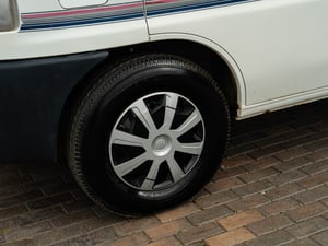 2002 Auto-Sleepers Vivanti 5 — photo 49 of 75