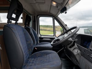 2002 Auto-Sleepers Vivanti 5 — photo 58 of 75