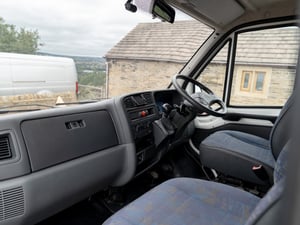 2002 Auto-Sleepers Vivanti 5 — photo 62 of 75