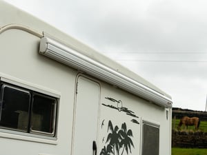 2002 Auto-Sleepers Vivanti 5 — photo 69 of 75