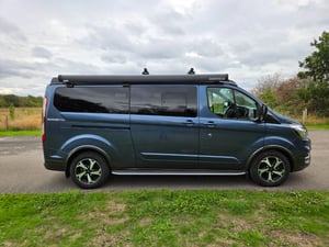 2024 Ford Nugget Plus Active — photo 18 of 64