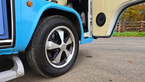 2014 Volkswagen Transporter T2 — photo 32 of 50