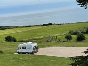 2001 Hymer Camper Van — photo 6 of 7
