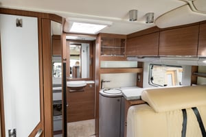 2017 Burstner Ixeo TL680 G — photo 60 of 94