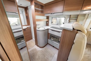 2017 Burstner Ixeo TL680 G — photo 72 of 94